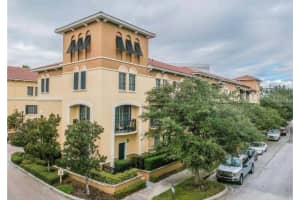 121 S Sherrill St Tampa, FL 33609 - Off Market