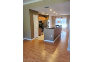 121 S Sherrill St Tampa, FL 33609 - Off Market