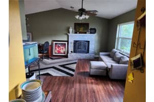 12195 71ST WAY, LARGO, FL 33773 - MLS#MFRTB8449451