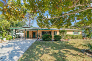 4652 MACEACHEN BOULEVARD, SARASOTA, FL 34233 - MLS#MFRTB8449455