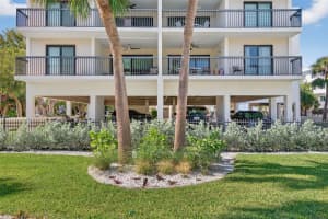 3200 GULF BOULEVARD, ST PETE BEACH, FL 33706 - MLS#MFRTB8449505