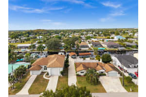 2129 TOBAGO CIRCLE, FORT MYERS, FL 33905 - MLS#MFRTB8449573