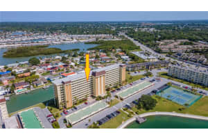 4725 COVE CIRCLE, ST PETERSBURG, FL 33708 - MLS#MFRTB8449585