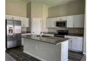 12921 TWIN BRIDGES DR, RIVERVIEW, FL 33579 - MLS#MFRTB8449621