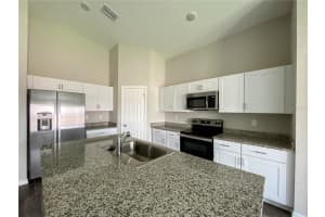 12921 TWIN BRIDGES DR, RIVERVIEW, FL 33579 - MLS#MFRTB8449621