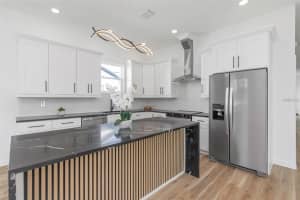 711 42ND AVENUE, ST PETERSBURG, FL 33705 - MLS#MFRTB8449654