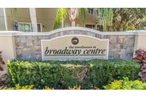 2106 LENNOX DALE LANE, BRANDON, FL 33510 - MLS#MFRTB8449709