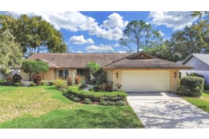 305 RUNNING HORSE ROAD, SEFFNER, FL 33584 - MLS#MFRTB8449747