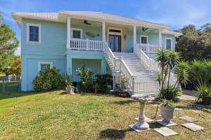 5 PALM DRIVE, YANKEETOWN, FL 34498 - MLS#MFRTB8449771