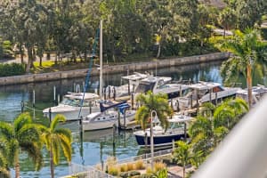 1325 SNELL ISLE BOULEVARD, ST PETERSBURG, FL 33704 - MLS#MFRTB8449786