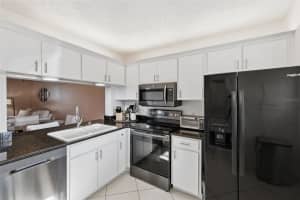 2017 SKIMMER COURT, CLEARWATER, FL 33762 - MLS#MFRTB8449891