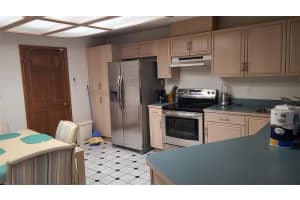 8404 BARRETT PLACE, TAMPA, FL 33617 - MLS#MFRTB8449906