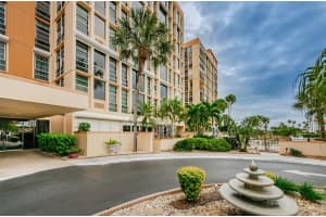 7400 SUN ISLAND DRIVE, SOUTH PASADENA, FL 33707 - MLS#MFRTB8450040