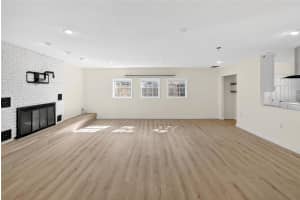 4634 W Sunset Blvd Tampa, FL 33629 - Off Market