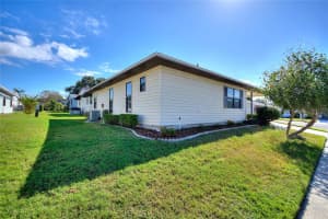 3203 BEAR CREEK LANE, LAKELAND, FL 33810 - MLS#MFRTB8450111