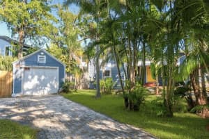 215 BEVERLY AVENUE, TAMPA, FL 33609 - MLS#MFRTB8450171