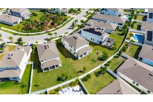 324 BLACKROCK LANE, APOLLO BEACH, FL 33572 Sold 01/11/26