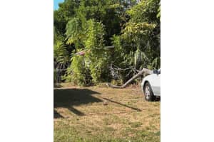 9142 SUNCREST BOULEVARD, SEMINOLE, FL 33777 Sold 12/01/25