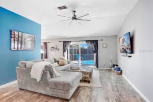 2027 DARLINGTON OAK DRIVE, SEFFNER, FL 33584 - MLS#MFRTB8450375