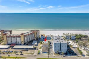 18319 Sunset Blvd, REDINGTON SHORES