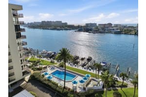 690 ISLAND WAY, CLEARWATER BEACH, FL 33767 - MLS#MFRTB8450436