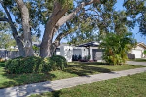 13469 SOL VISTA DRIVE, LARGO, FL 33774 - MLS#MFRTB8450484