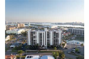 255 Dolphin Pt #414, CLEARWATER BEACH