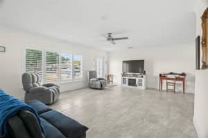 10121 4TH STREET, TREASURE ISLAND, FL 33706 - MLS#MFRTB8450492