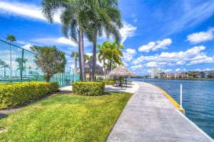7400 SUN ISLAND DRIVE, SOUTH PASADENA, FL 33707 - MLS#MFRTB8450519