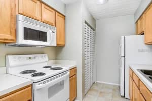 7506 PRESLEY PLACE, TAMPA, FL 33617 - MLS#MFRTB8450524