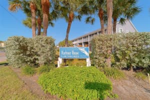 911 HARBOUR HOUSE DRIVE, INDIAN ROCKS BEACH, FL 33785 - MLS#MFRTB8450556