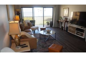 7530 SUNSHINE SKYWAY LANE, ST PETERSBURG, FL 33711 - MLS#MFRTB8450641