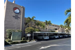 7540 BAY ISLAND DRIVE, SOUTH PASADENA, FL 33707 - MLS#MFRTB8450649