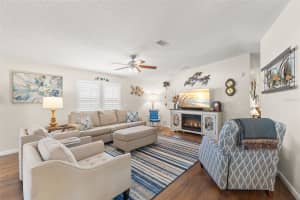 624 MOUNT PINEY AVENUE, ST PETERSBURG, FL 33702 - MLS#MFRTB8450713