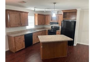 510 BEVERLY AVENUE, LARGO, FL 33770 - MLS#MFRTB8450716