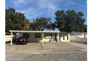 5617 Gateway Dr, TAMPA