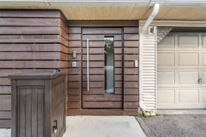 2406 MEADOWBROOK DRIVE, LUTZ, FL 33558 - MLS#MFRTB8450843