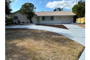 1700 63RD ST N, ST PETERSBURG, FL 33710 - MLS#MFRTB8450892