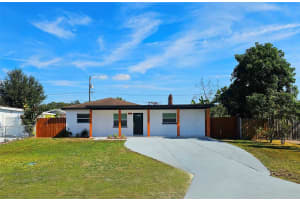 6405 HALE AVENUE, TAMPA, FL 33614 - MLS#MFRTB8450896