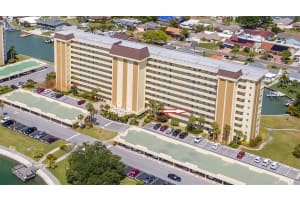 4725 COVE #309, ST PETERSBURG, FL 33708 - MLS#MFRTB8450899