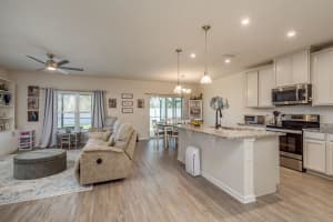 8648 PRAIRIE CREEK DRIVE, NEW PORT RICHEY, FL 34655 - MLS#MFRTB8450934