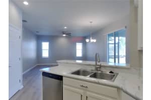 MLS# MFRTB8451038, Zephyrhills, Florida 33541