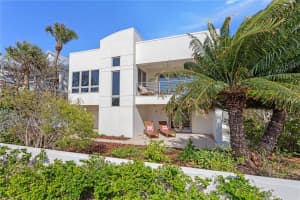 2003 GULF WAY, ST PETE BEACH, FL 33706 Sold 12/30/25