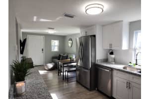 634 FOSTER AVENUE, WINTER GARDEN, FL 34787 - MLS#MFRTB8451057