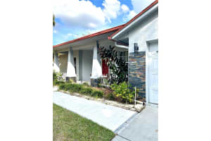 12221 ANNE KENIA DRIVE, THONOTOSASSA, FL 33592 - MLS#MFRTB8451084