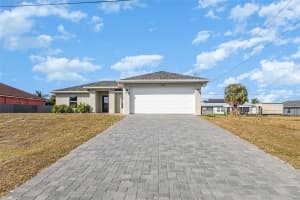 2528 20TH AVENUE, CAPE CORAL, FL 33993 - MLS#MFRTB8451123