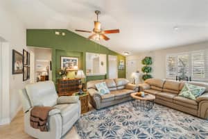 2792 GOLF LAKE DRIVE, PLANT CITY, FL 33566 - MLS#MFRTB8451257