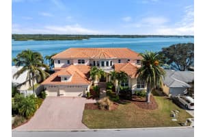 17371 KENNEDY DRIVE, NORTH REDINGTON BEACH, FL 33708 - MLS#MFRTB8451264
