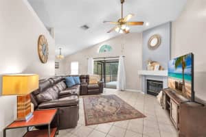 10838 PEPPERSONG DRIVE, RIVERVIEW, FL 33578 - MLS#MFRTB8451340