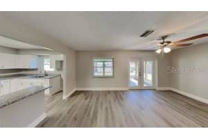 319 FAYE CIRCLE, LAKELAND, FL 33813 - MLS#MFRTB8451342
